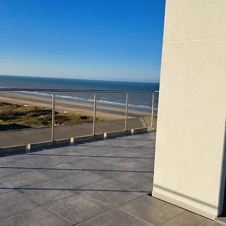 9 High Appartamento De Panne